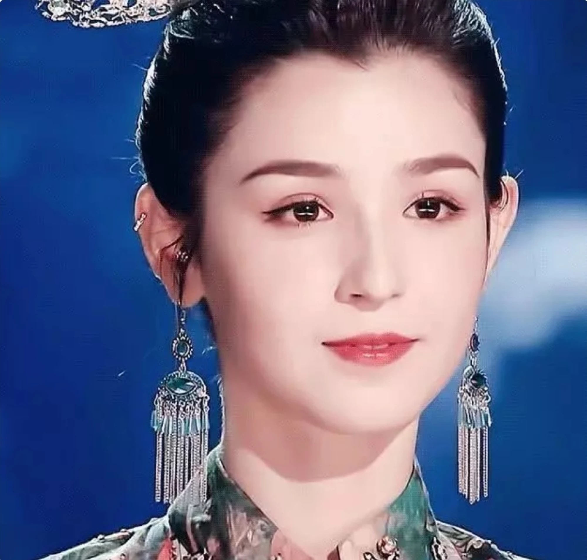 中国新疆籍女演员图片