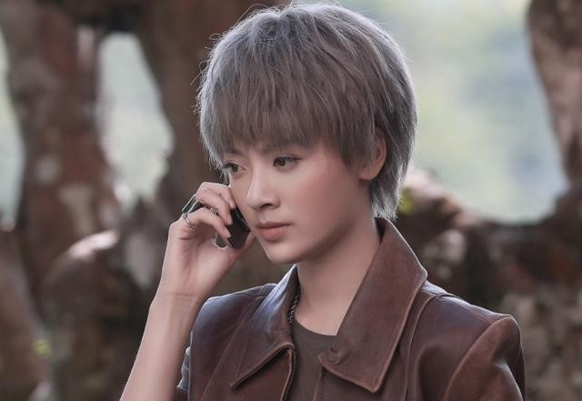 《半妖倾城》,《 转角之恋》以及《儿科医生》等等,可见演技方面,孙铱