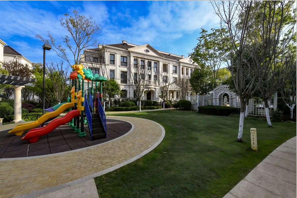 怦然心动与海东俊园的秋日恋歌