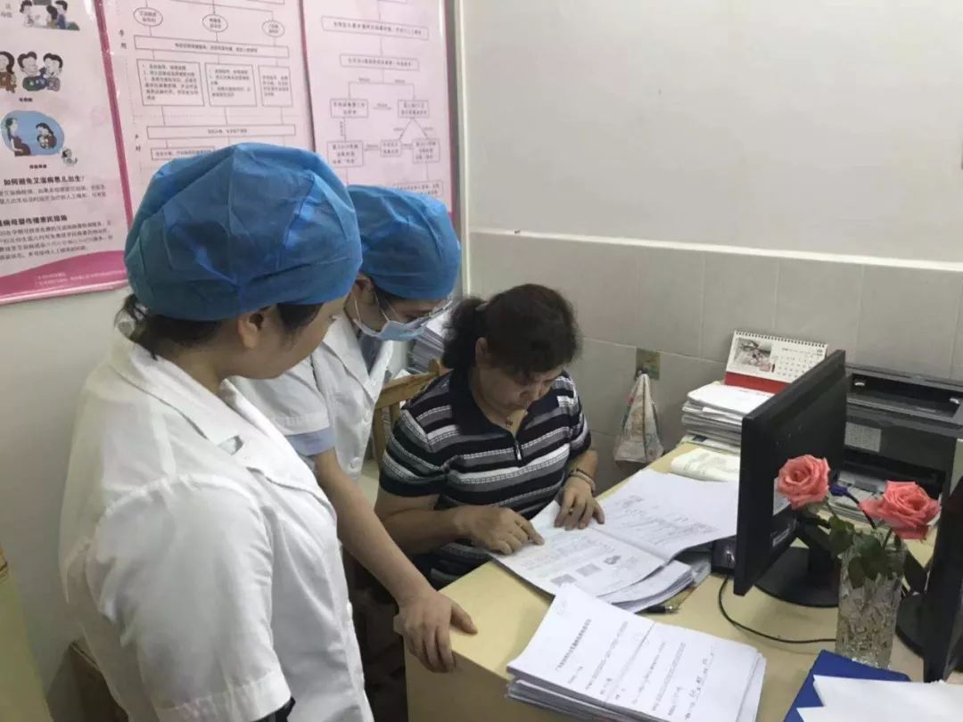 8月16日至8月21日,由市卫生健康局妇幼科科长欧阳然清及我院妇产科