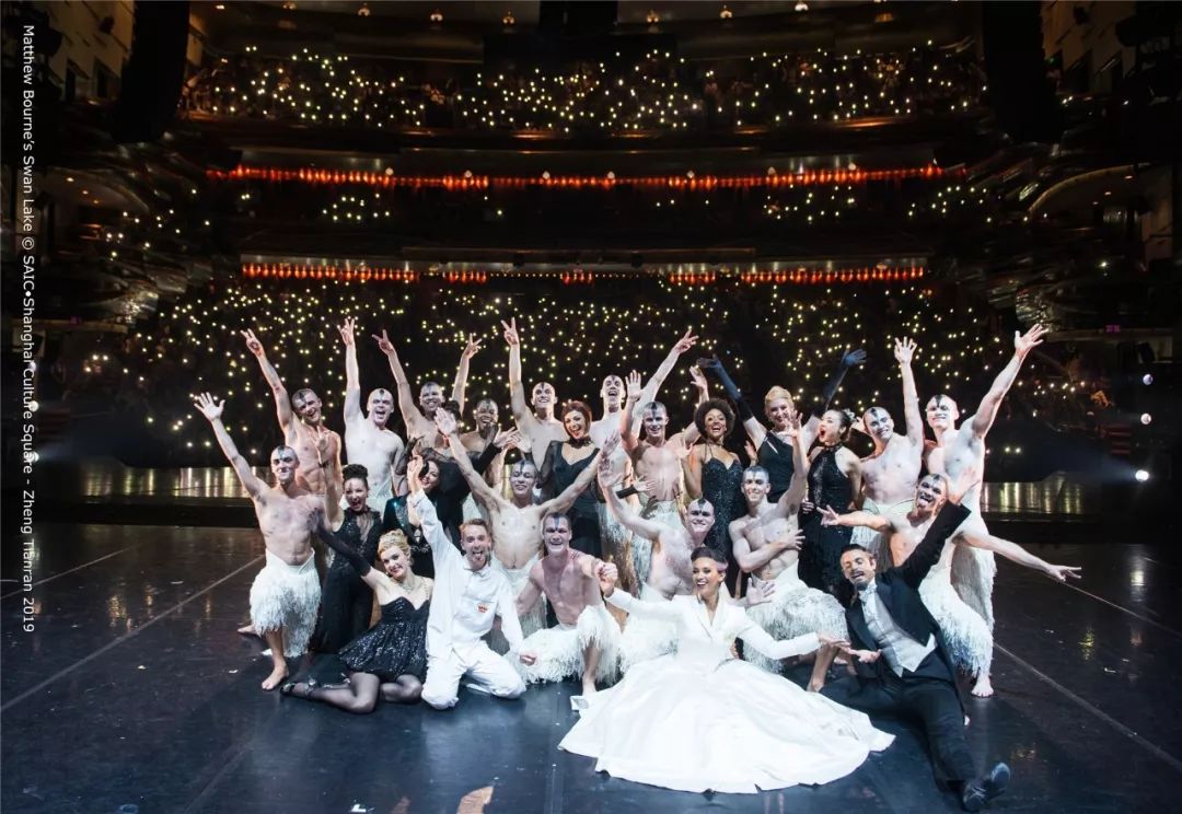 金星,黄豆豆力荐:这版《天鹅湖》太难得了!神之诠释!_马修·伯恩