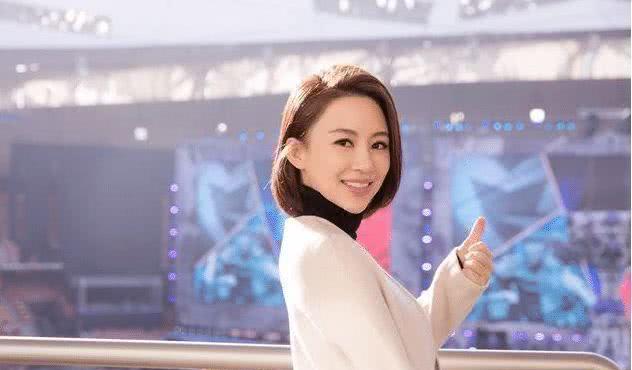 letme和潘晓婷一起看比赛解说只提让帝网友不认识她吗