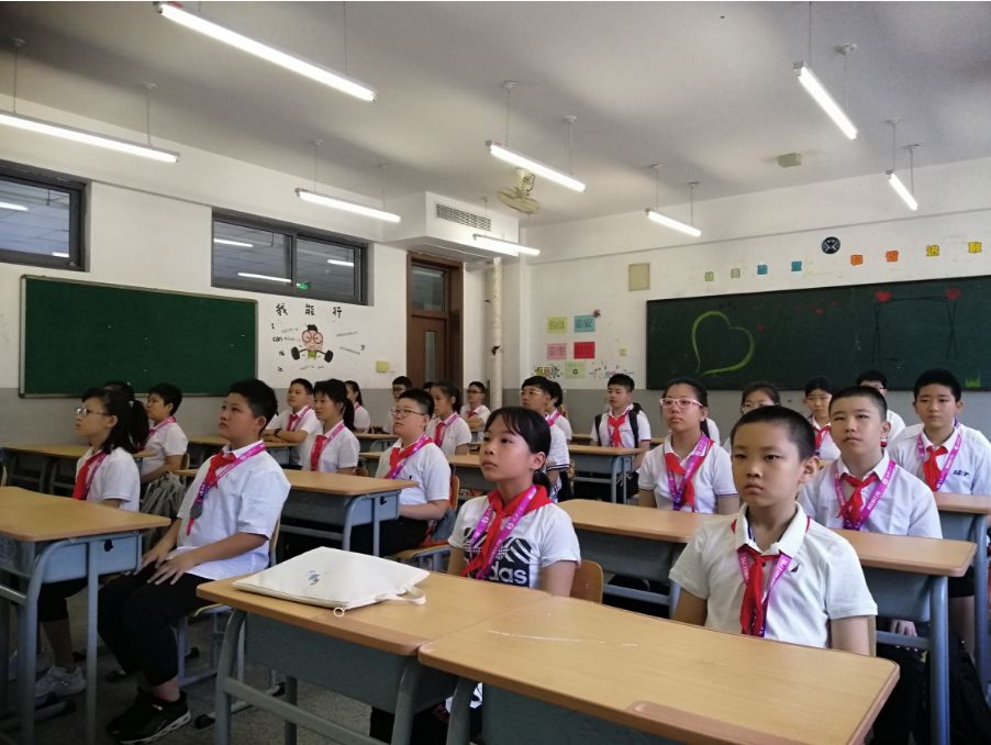 走进一中卓越成长∣记2019年天津一中初中部新生入学礼