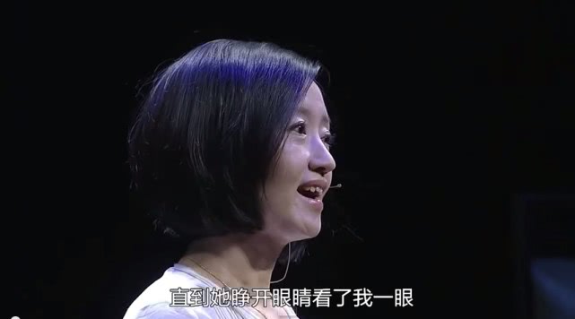 原创柴静罕见亮相面庞清瘦女儿柴知然今年6岁曾患先天重疾