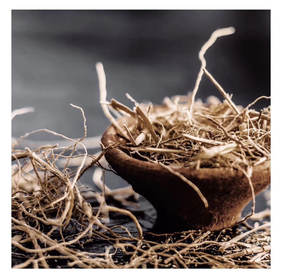 岩兰草精油是一种愈合剂