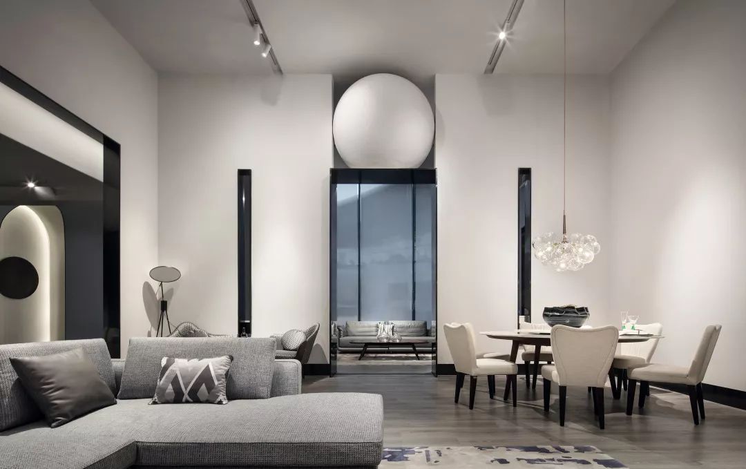 重启论坛嘉宾∣梁景华追求设计的简约与永恒