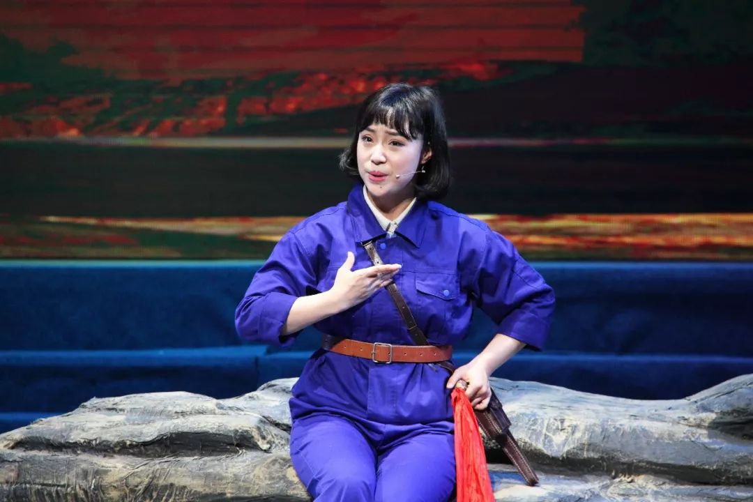 67颂英雄歌盛世现代京剧生如夏花献礼祖国70华诞