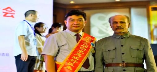 昆钢医院院长宋超被授予全国第三届"白求恩式好医生"称号!