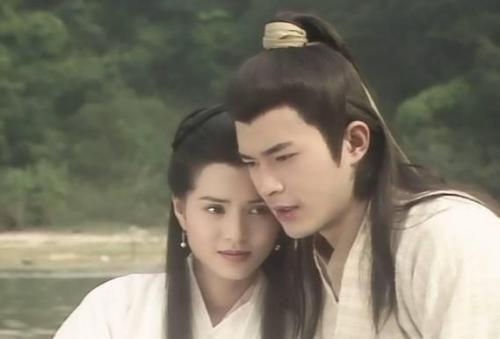 隐藏暗线周芷若嫁给了陈友谅赵敏嫁给了朱元璋的儿子