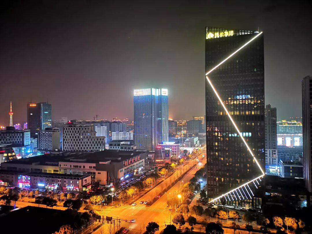 奉贤"最美灯光景观","最美公园