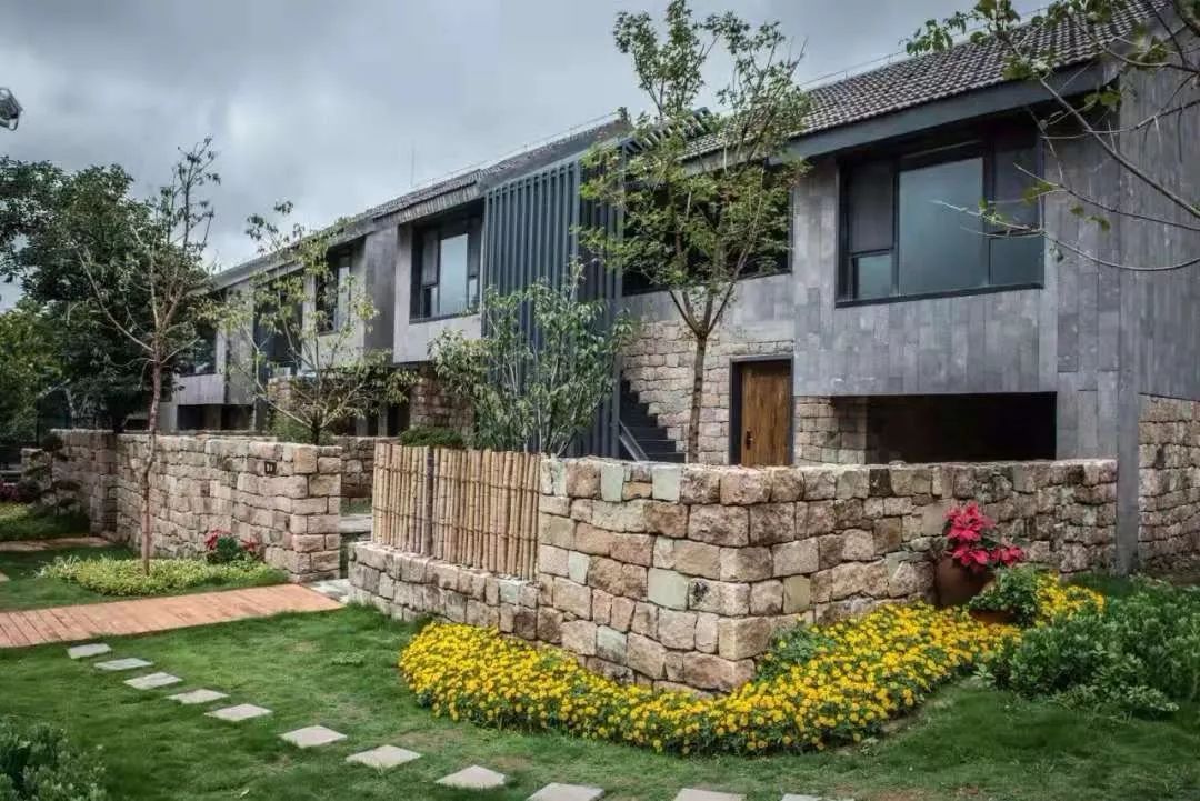 北山乡居已建成6栋独立精品别墅民宿,每栋分两间或三间客房,可单间可