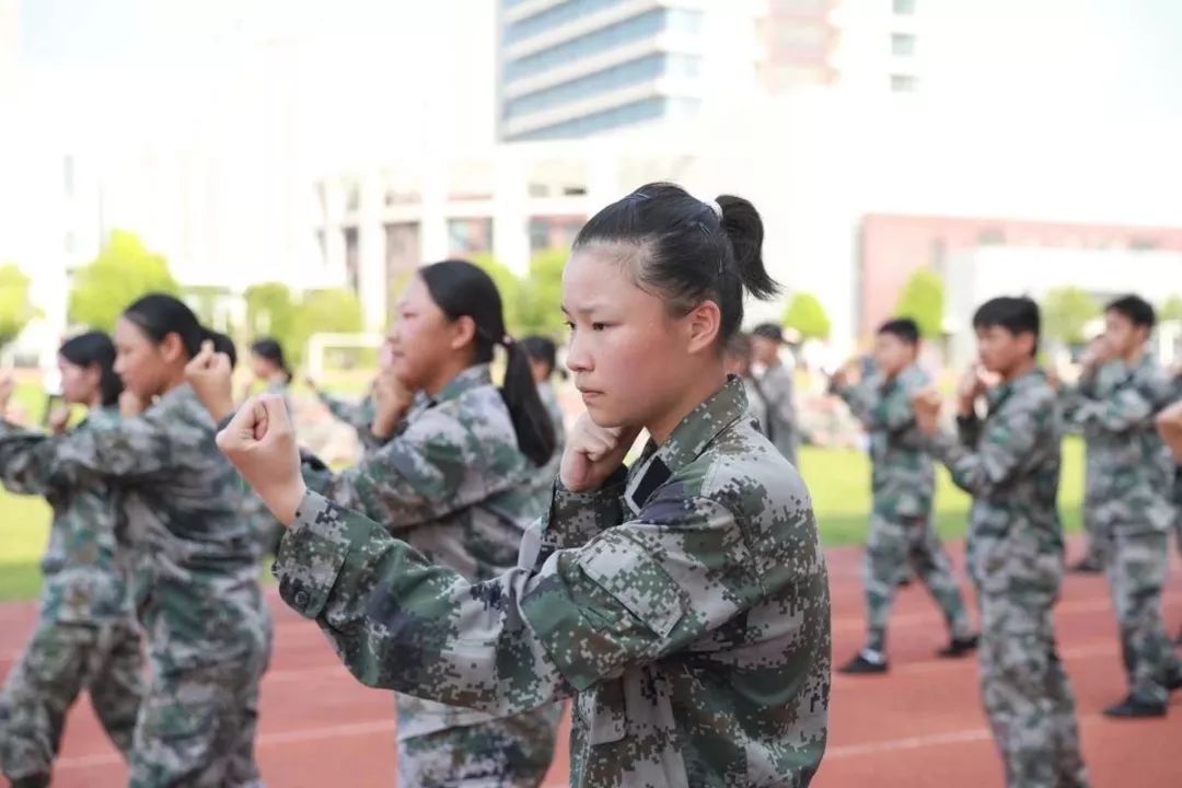 颍上县黄桥中学图片