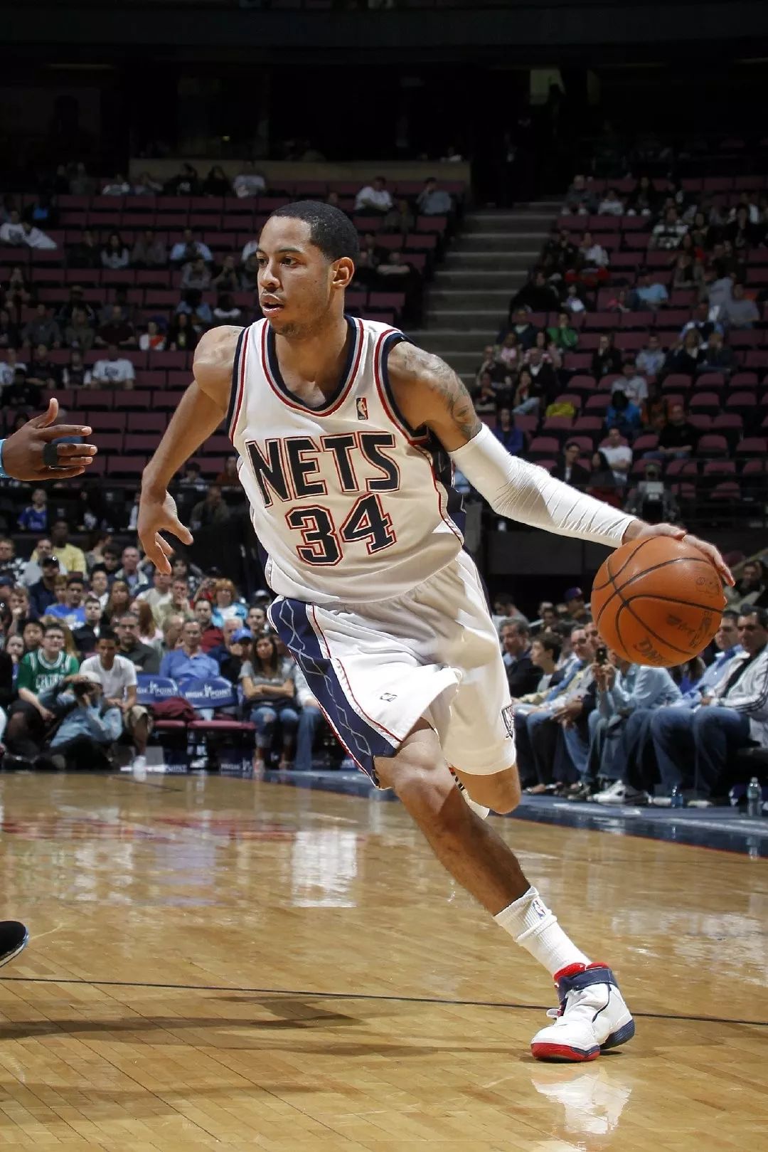 ol2alltime篮网德文哈里斯属性徽章热区一览