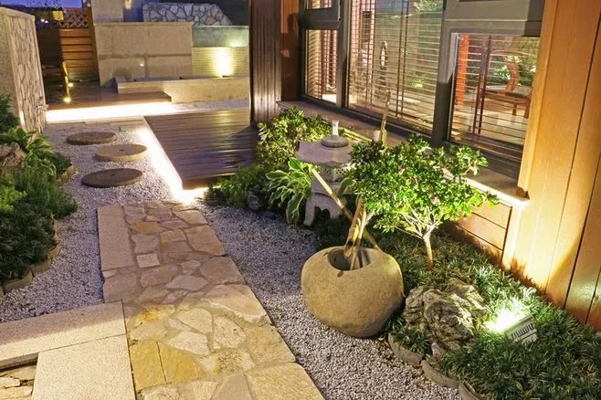 如何打造美观又实用的阳台小花园?