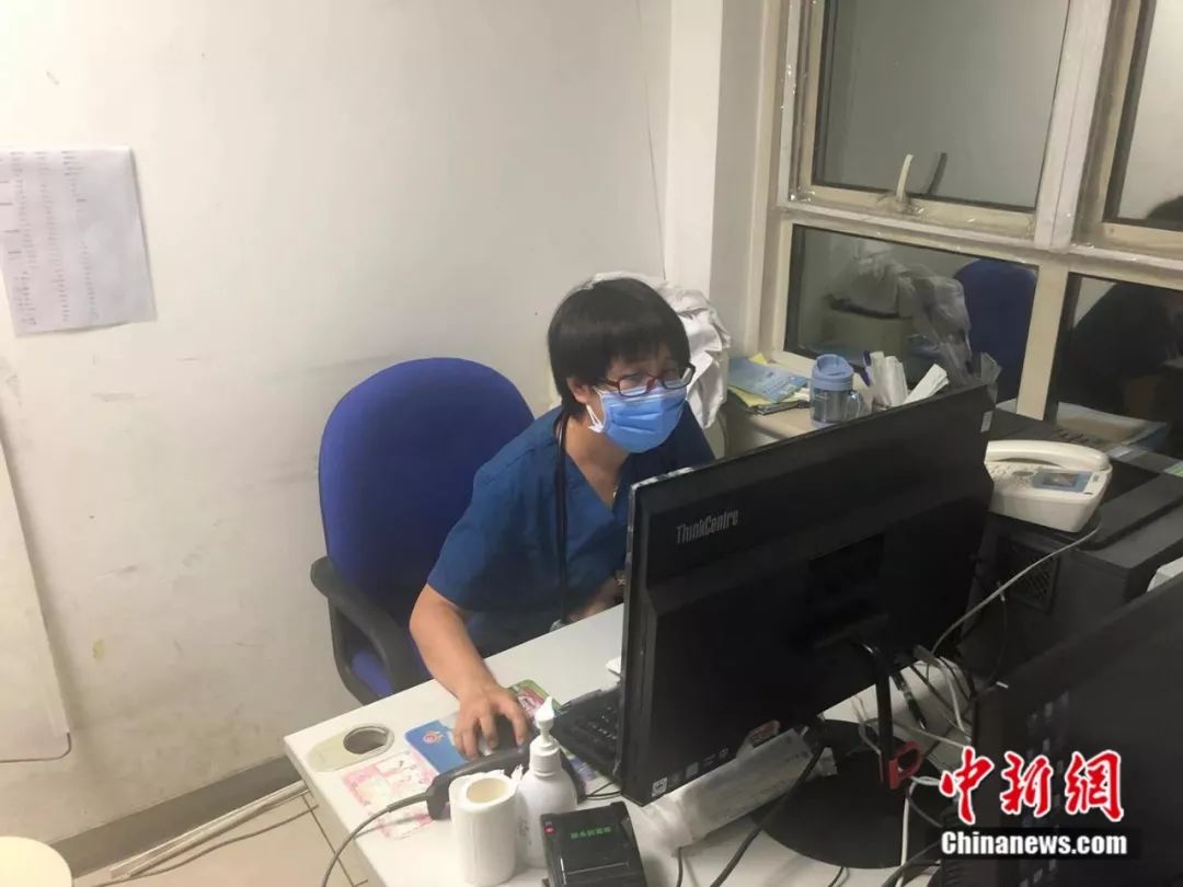 儿科医生夜班12小时:医生很忙,儿科很"荒"