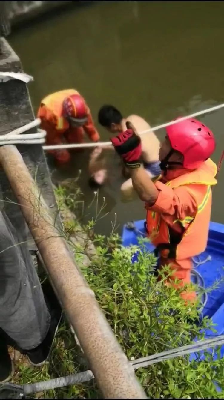 悲剧!钱塘大江东一男子不慎落水身亡,原来是因为