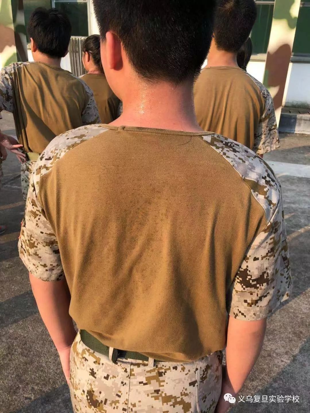 挥洒汗水,迷彩无悔 ——2019届义乌复旦初中学子军训圆满结束