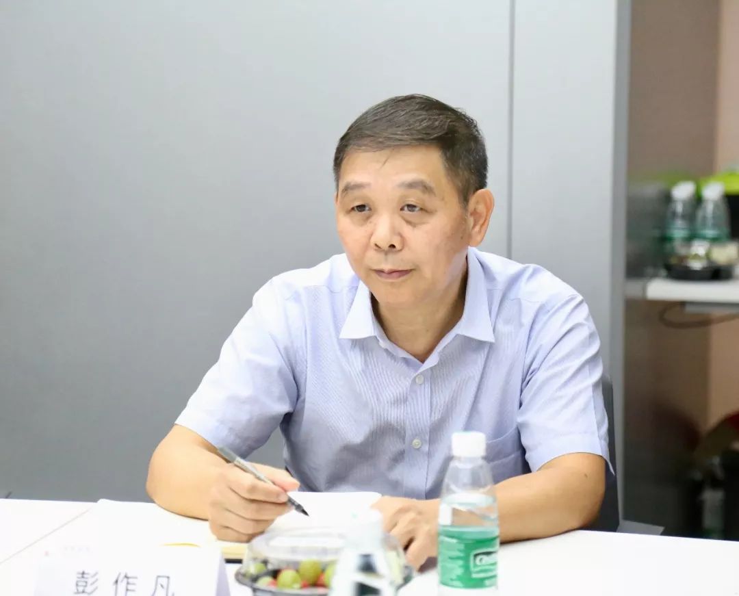 北新建材南方公司总经理邱洪北新建材南方公司总经理邱洪一行领导