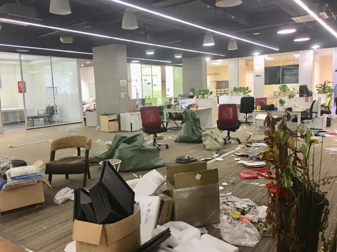 明星企业资金断裂倒闭收场三轮融资上亿号称1年卖出400万份网红汤