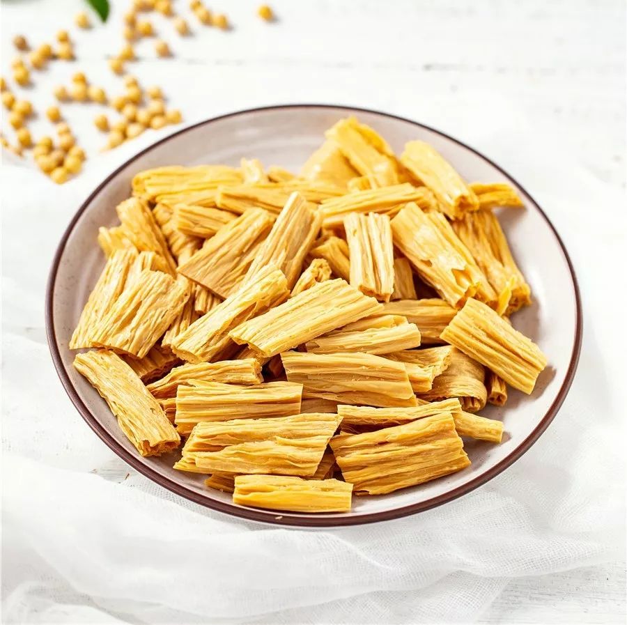 湖的腐竹,一打开,就能闻到浓郁豆香,儿时的手工石磨豆浆,就是这个香味