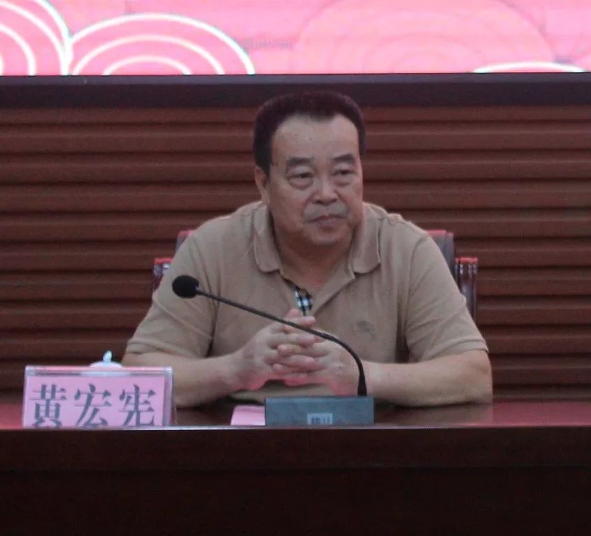 碣石刘振群先生对玉燕中学优异师生教助学颁奖