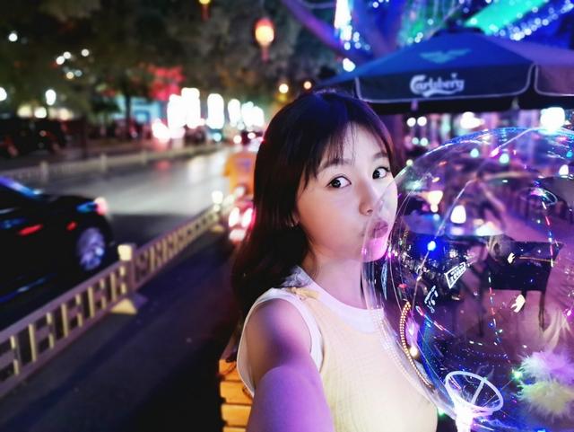 华为nova5 pro前置3200万人像超级夜景自拍照
