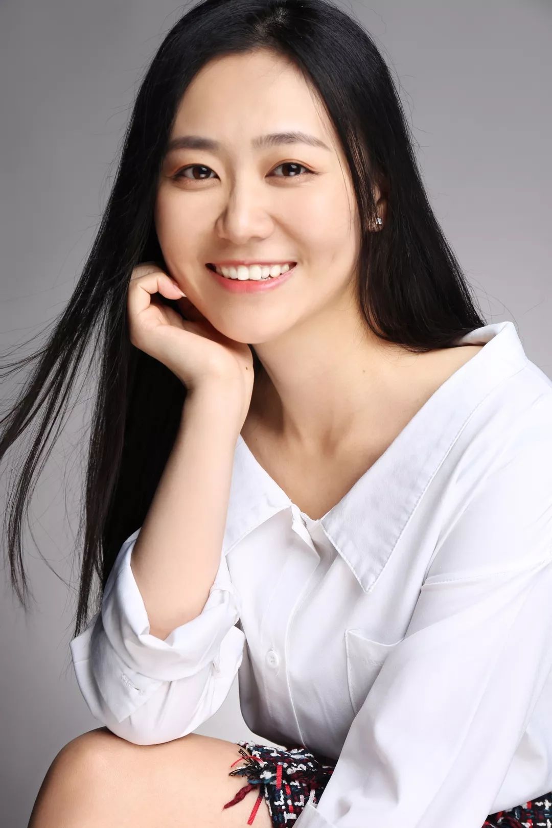 关于她好看活泼有气质是vicky给人的初印象接触之后发现她平易近人