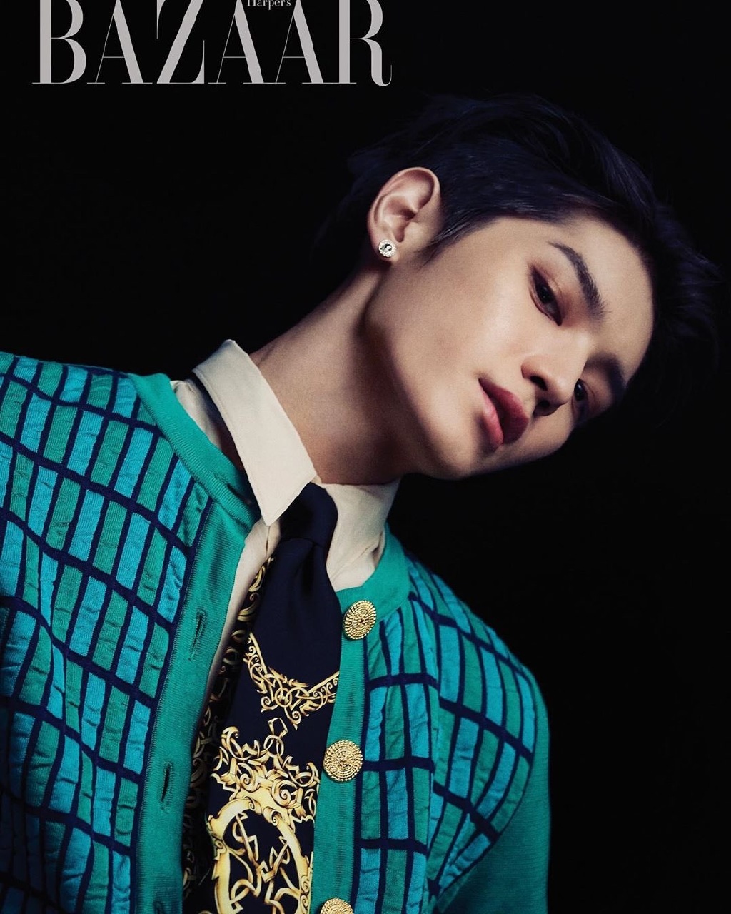 李泰容出道后首个单独画报《bazaar》9月号高清大图来袭