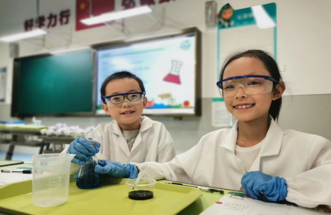 公益助学让爱升温，海信冰箱四年坚守只为少年圆梦-家电圈官网