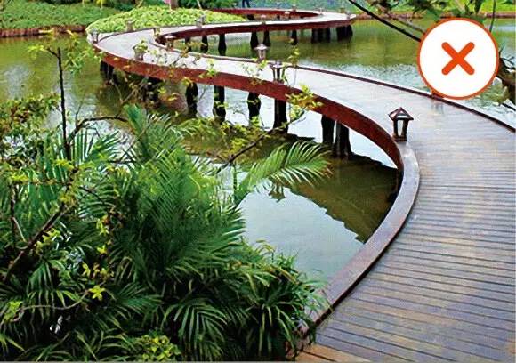 木平台与木栈道合理铺装营造园林自然氛围