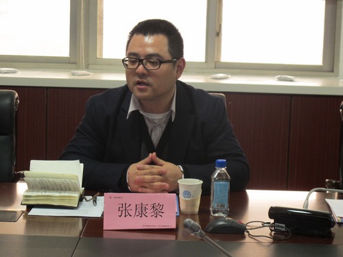 可能张康黎也非常理解父亲当初把产业给叔叔的做法,否则的话苏宁集团