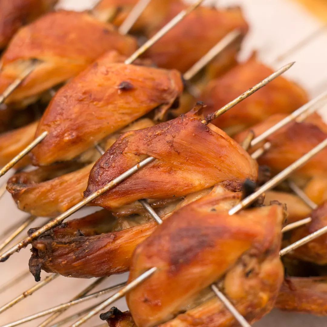 78折16年的老店秘诀只有一个就是好吃李二嫂伊通特色烤鹌鹑