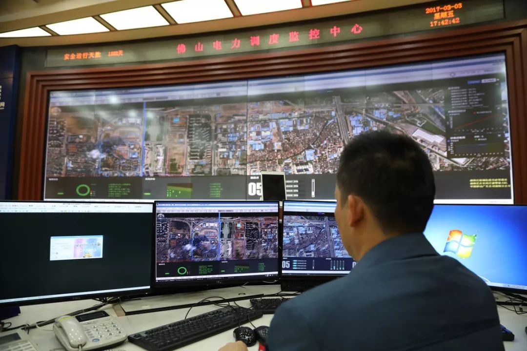 电力调度员?看起来很悠闲的样子..._工作