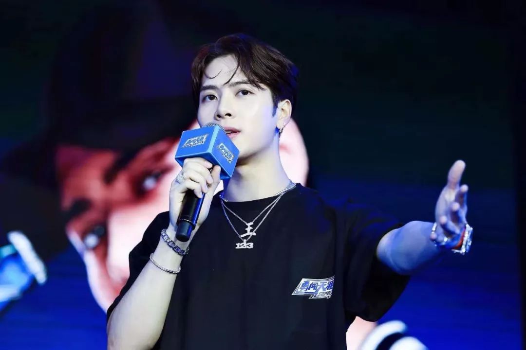 华润雪花啤酒勇闯天涯 superx 上市营销专项 _ 蒲公英奖_王嘉尔