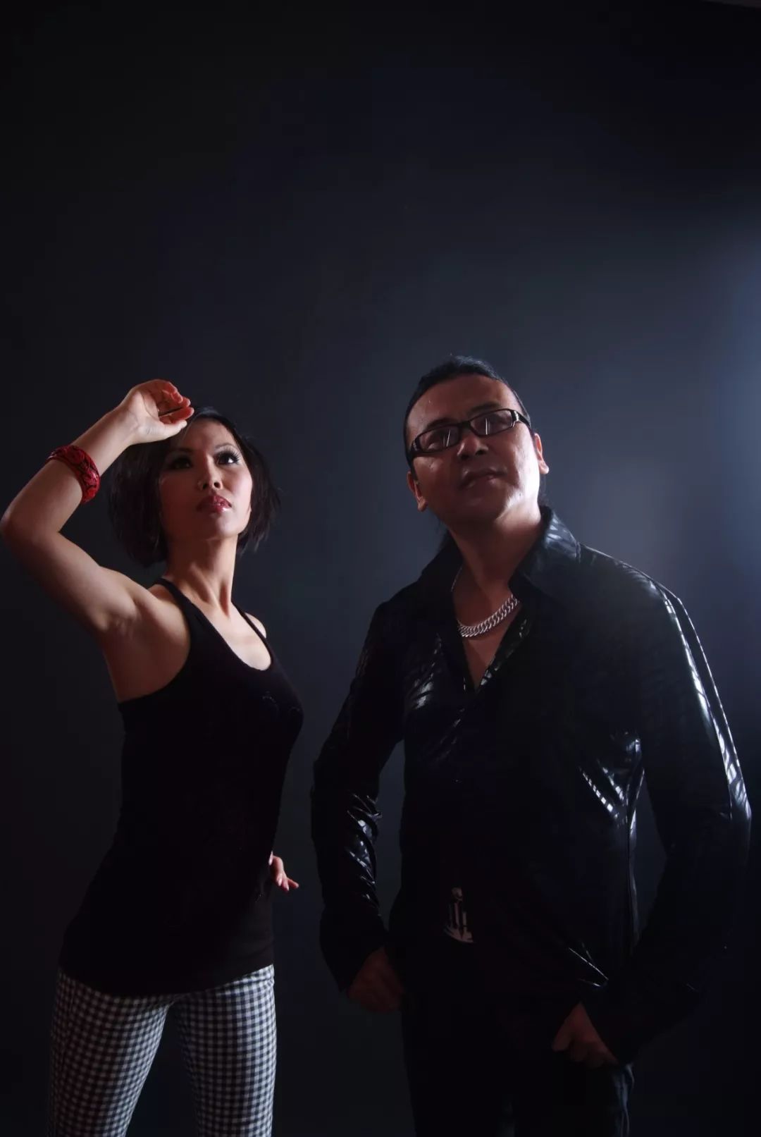 【蒙古达人】奇力格尔和阿丽玛倾情演唱《请到内蒙古来》mv