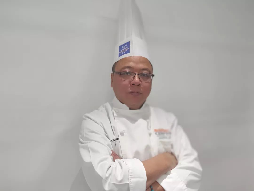 牟亮比萨培训师,16年从业经验,培训超过1000名技术人员,成功指导超过