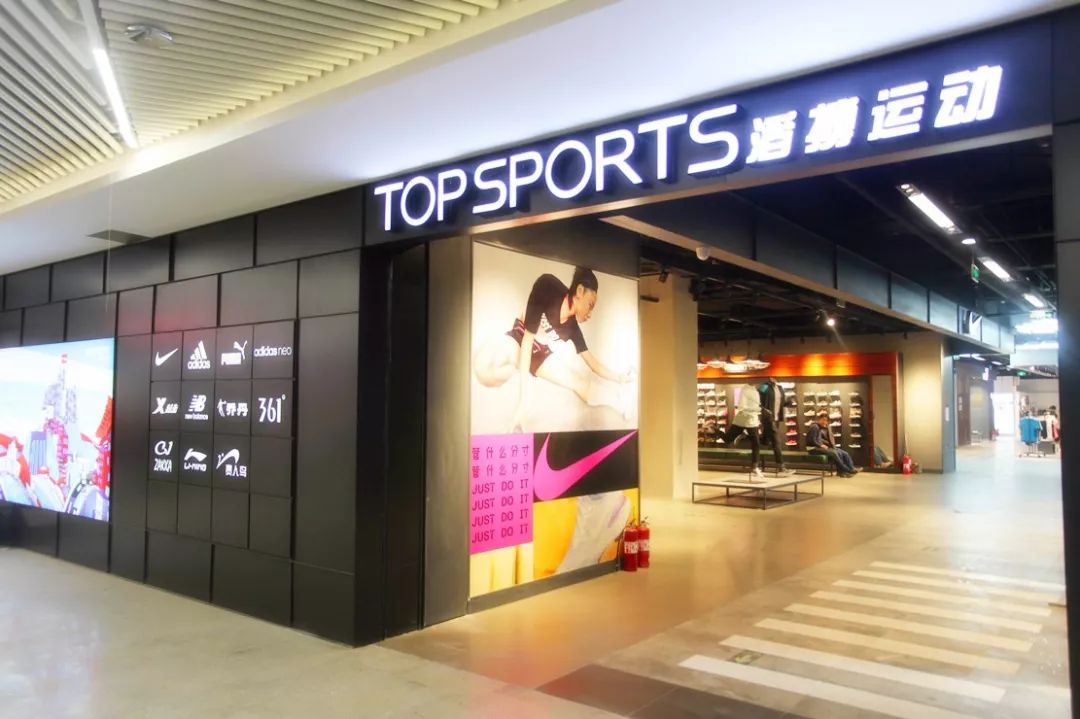 nike(耐克),adidas(阿迪达斯),滔搏运动满488送书包,满688送保温杯!