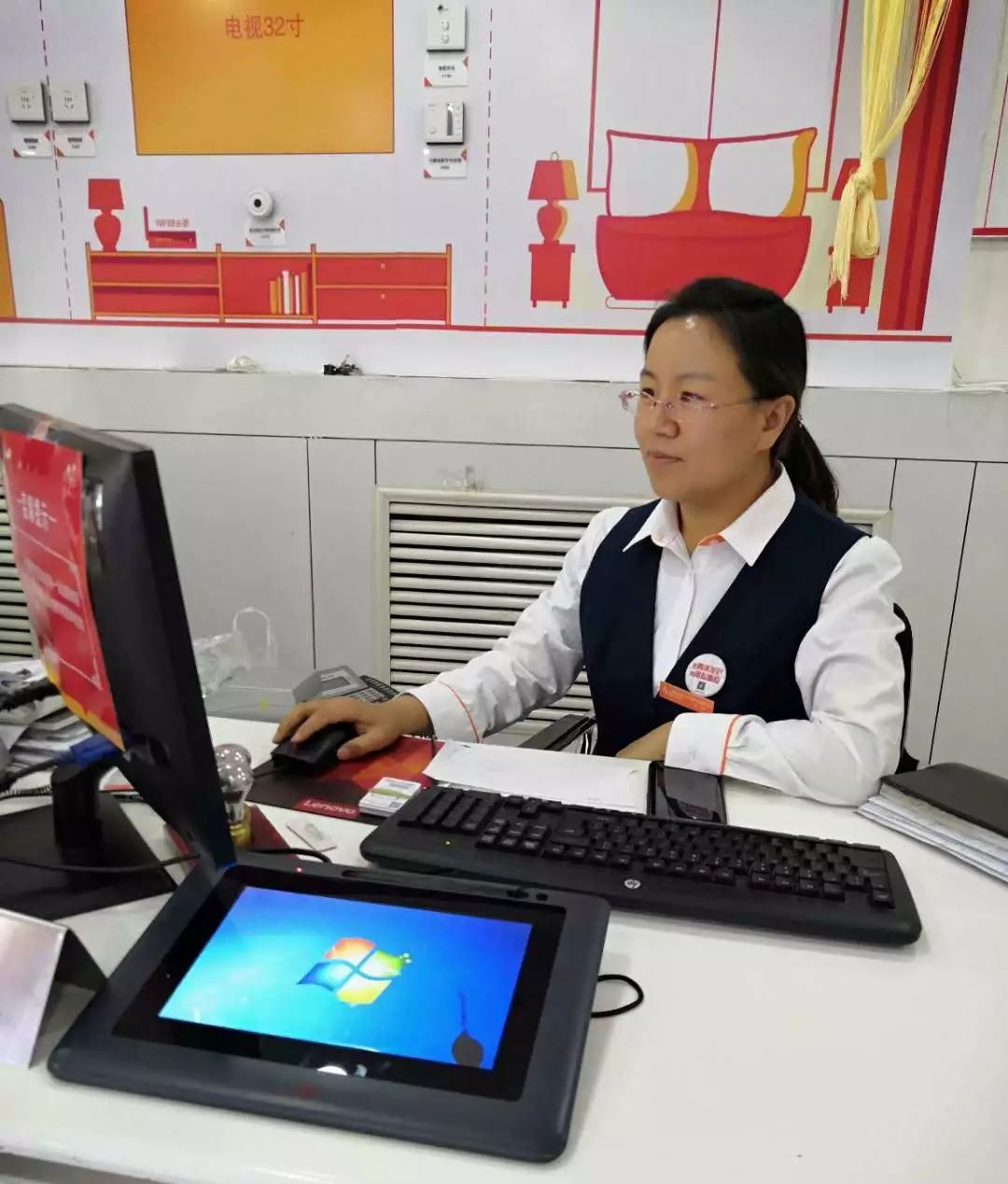 墙体浸泡自己解决,怀孕期全程独自孕检,独自乘坐39小时火车去部队探亲