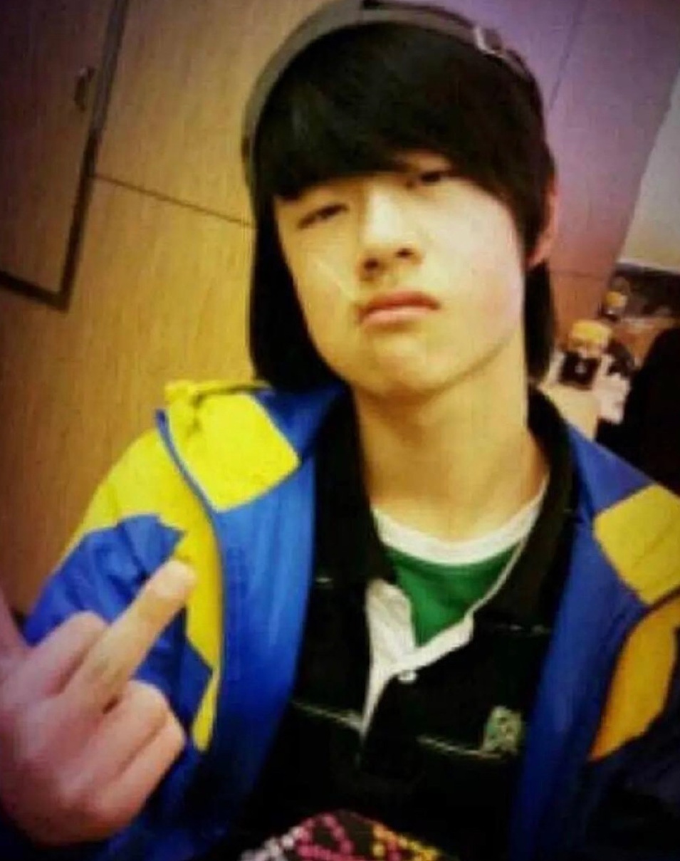 "新晋男神"出道前私房照:肖战,王一博,李现你最中意谁?