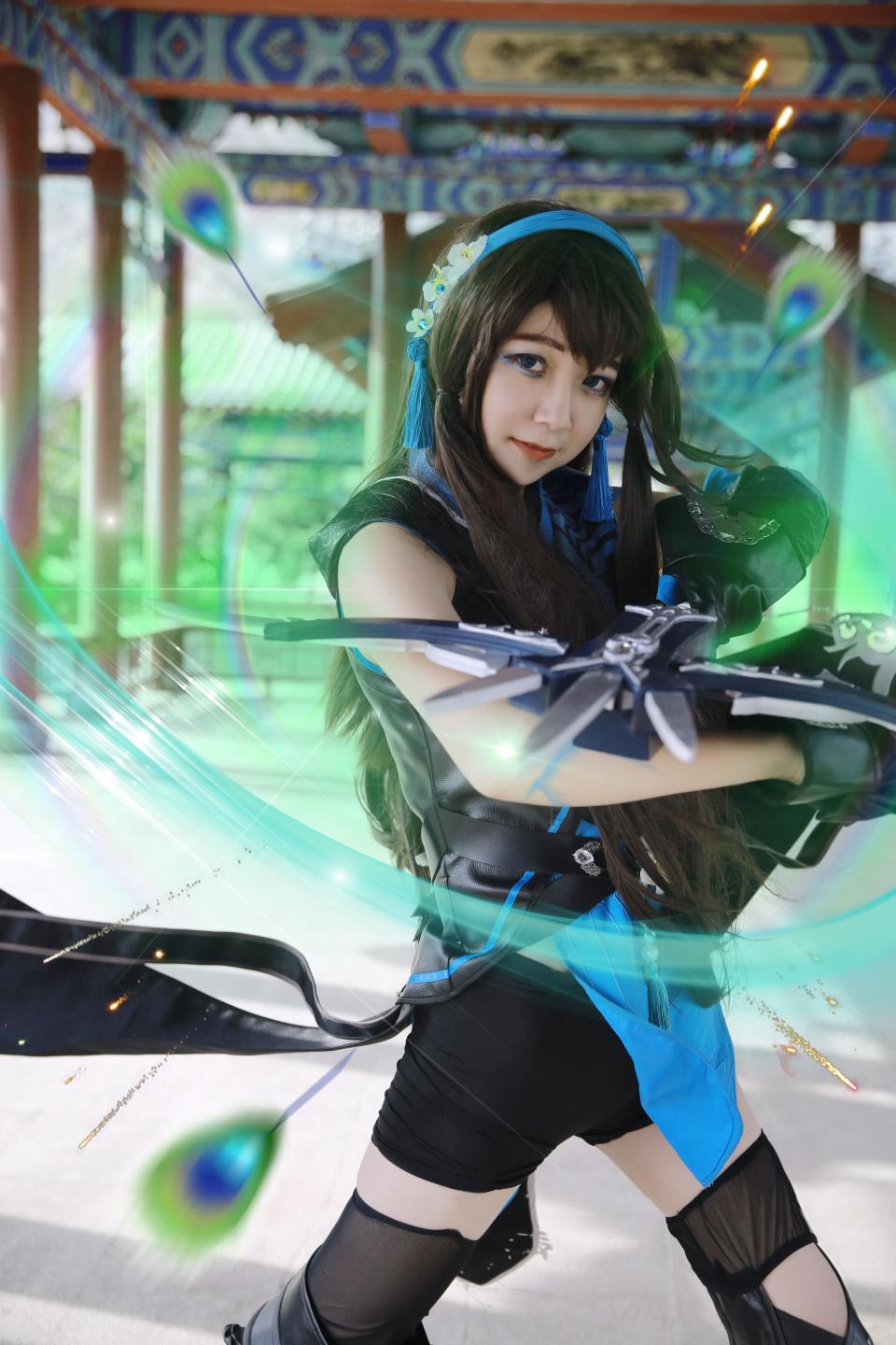 剑网三燕云炮萝cos,蜀中唐门诡秘莫测,清丽笑容却是一眼可见