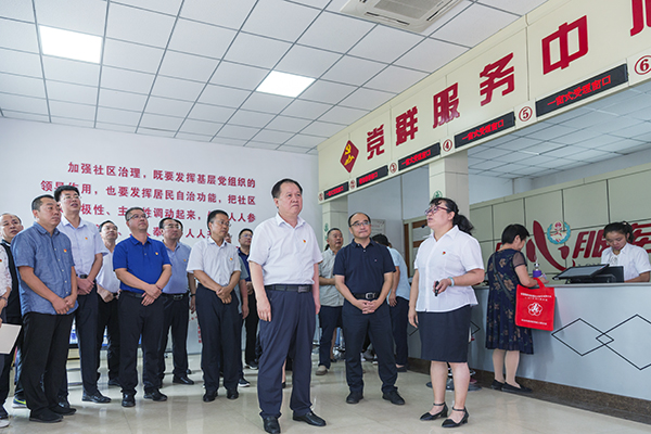 卫明喜带队赴长治市考察交流