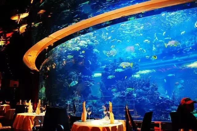 10万元一晚的迪拜帆船酒店,远超五星级,大开眼界