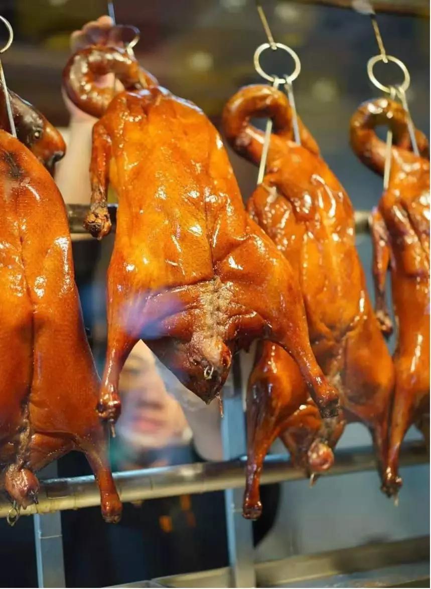 "深井村"烧鹅逆袭记:不止于核心菜品,借用移动智能餐饮设备助力