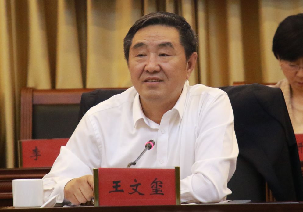 【关注】我盟引进了"打工直通车" 农牧民就业更便捷了!_兴安盟
