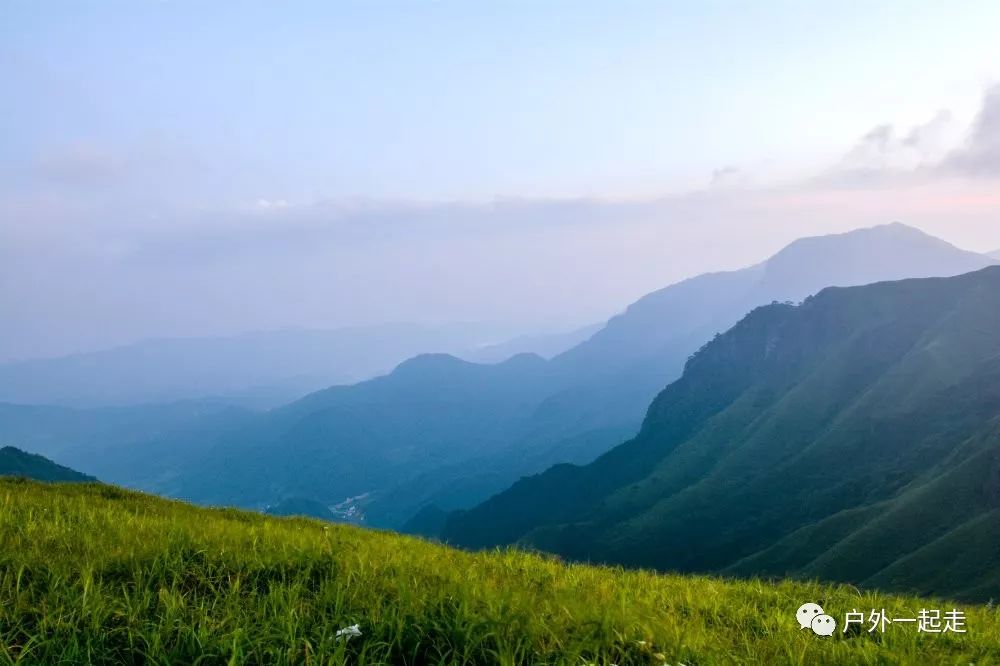 武功山 云端上的行走| 赏高山草甸 日出日落 云海星空350元/人