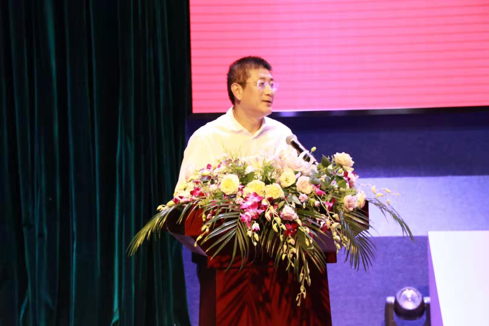 图)六安市人民政府叶露中市长代表市委政府热烈祝贺六安图书馆的开馆