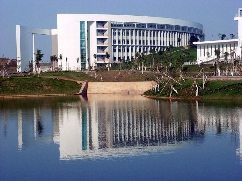 华南师范大学2020年中国史学专业考研分数线参考书报录分析