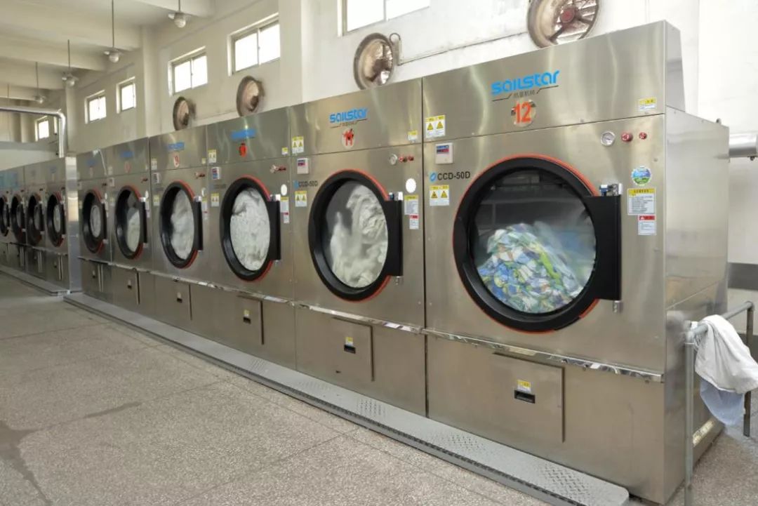 关注火车上的床单多久洗一次