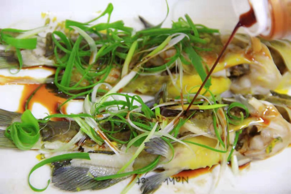 以上是好食光厨房做的【清蒸黄蜂鱼】分享,如果你对这道菜有什么不同