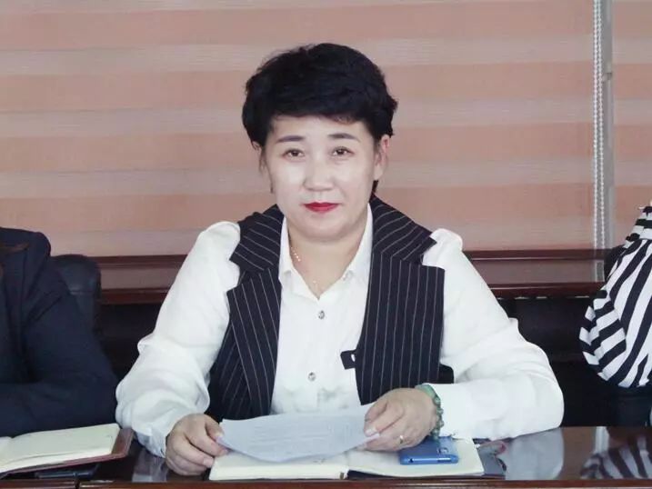 存鹰之心于高远, 守正固本谱新篇丨大庆左思学校学期初干部培训会议_